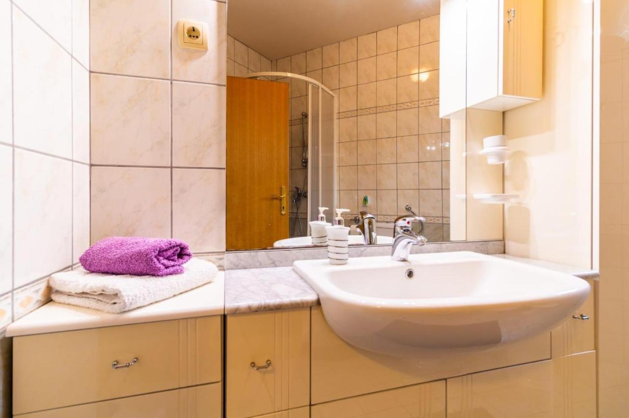 Apartment Escape Kastela Dış mekan fotoğraf